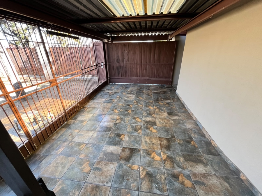 To Let 1 Bedroom Property for Rent in Jan Cillierspark Free State